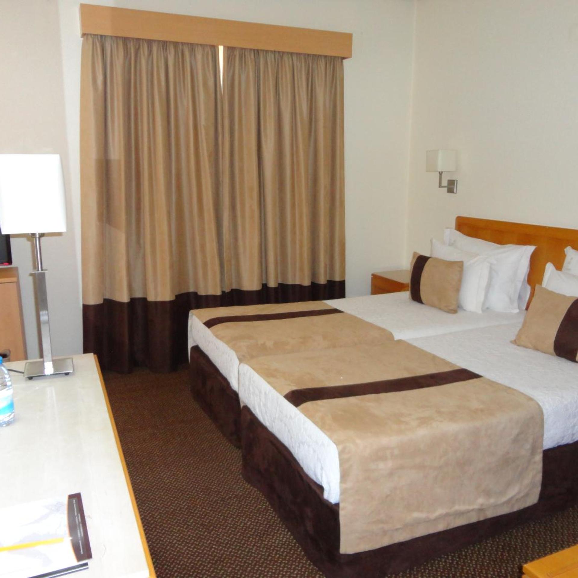 Hotel Dom Nuno 15/49