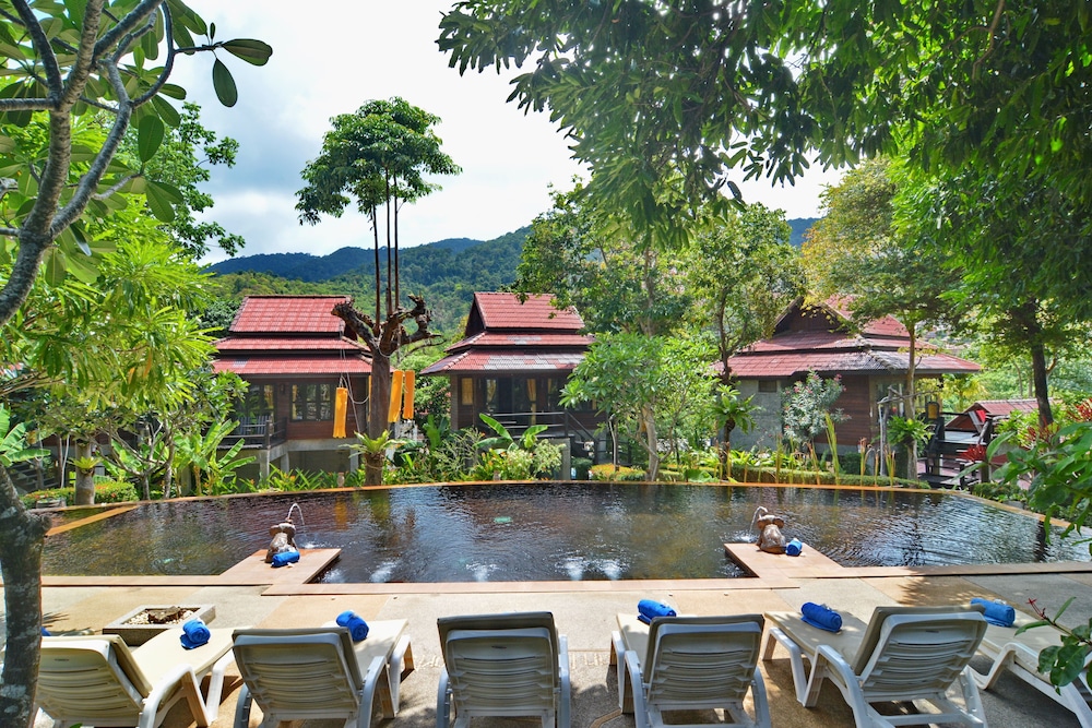 Baan Laanta Resort & Spa 63/69