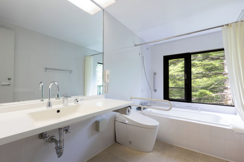 Yatsugatake Kogen Lodge 53/55