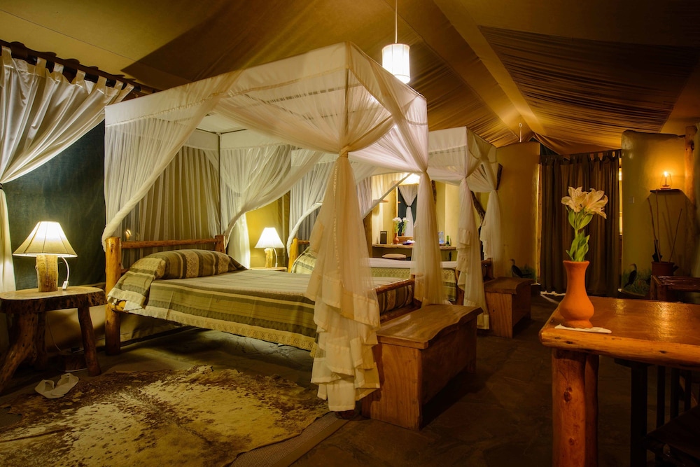 Kibo Safari Camp 22/50
