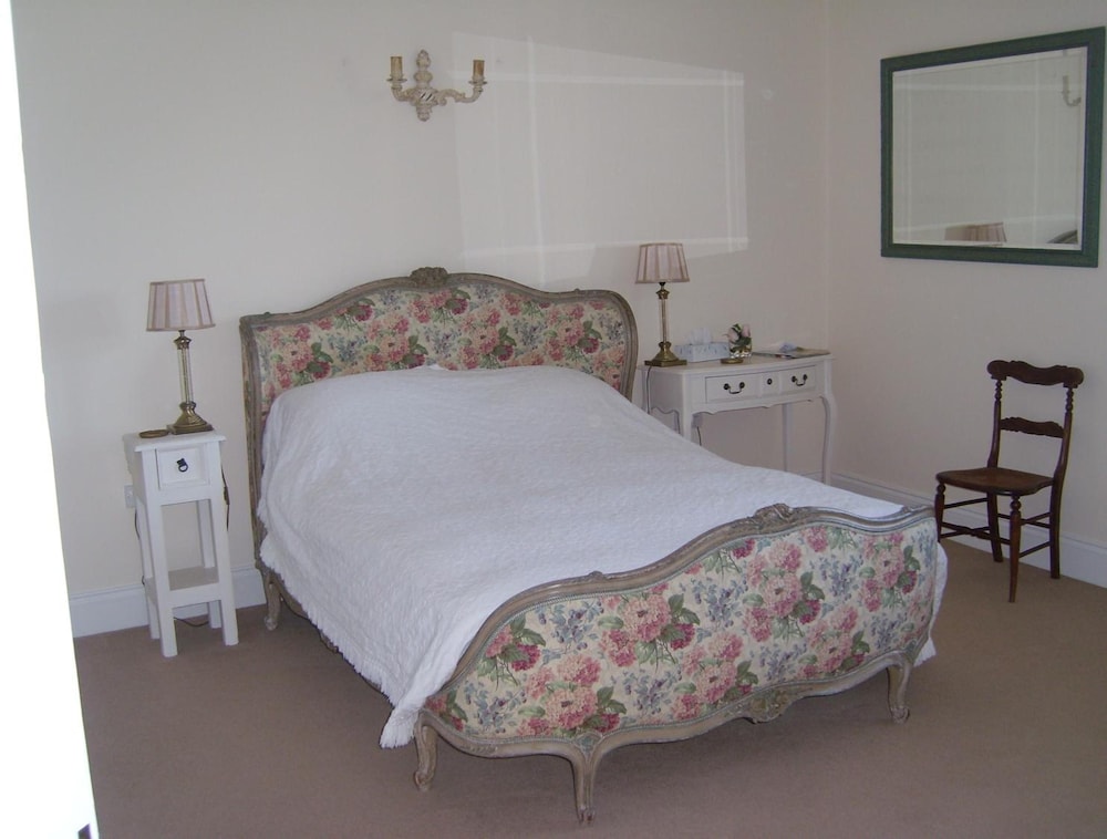 The Hall Farm B B 6/24