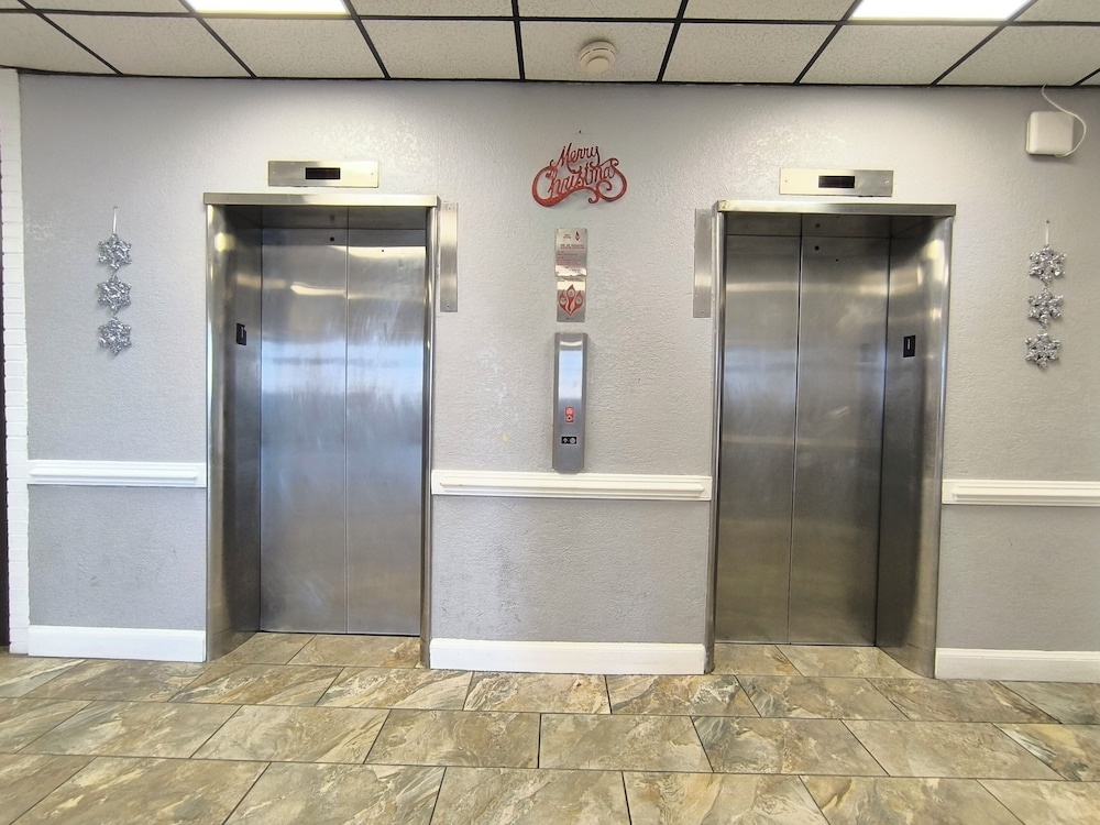 Ocean Resort 5/36