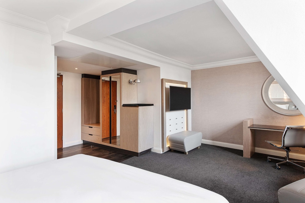 Radisson Blu Hotel, Leeds 28/66