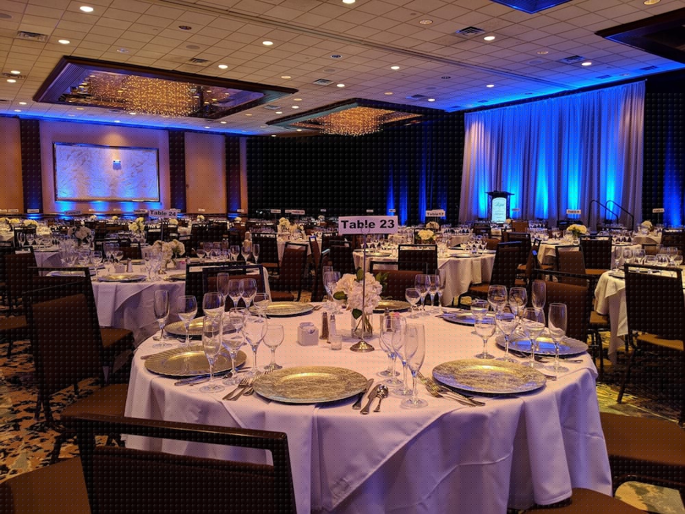 Crowne Plaza Hotel Knoxville Downtown University 48/81