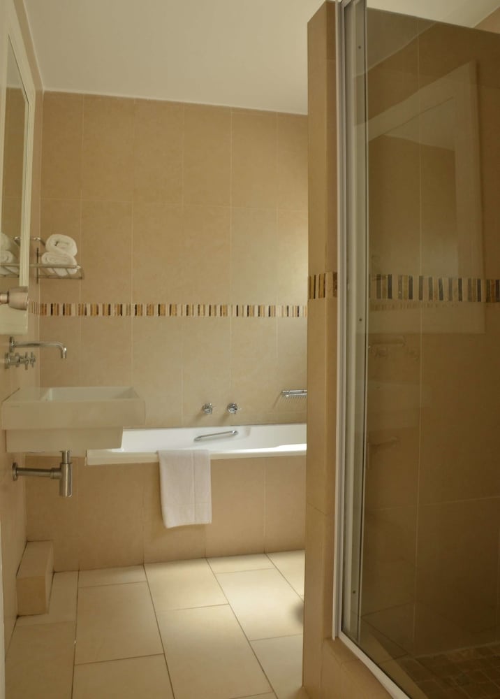 The Estuary Hotel and Spa 30/31