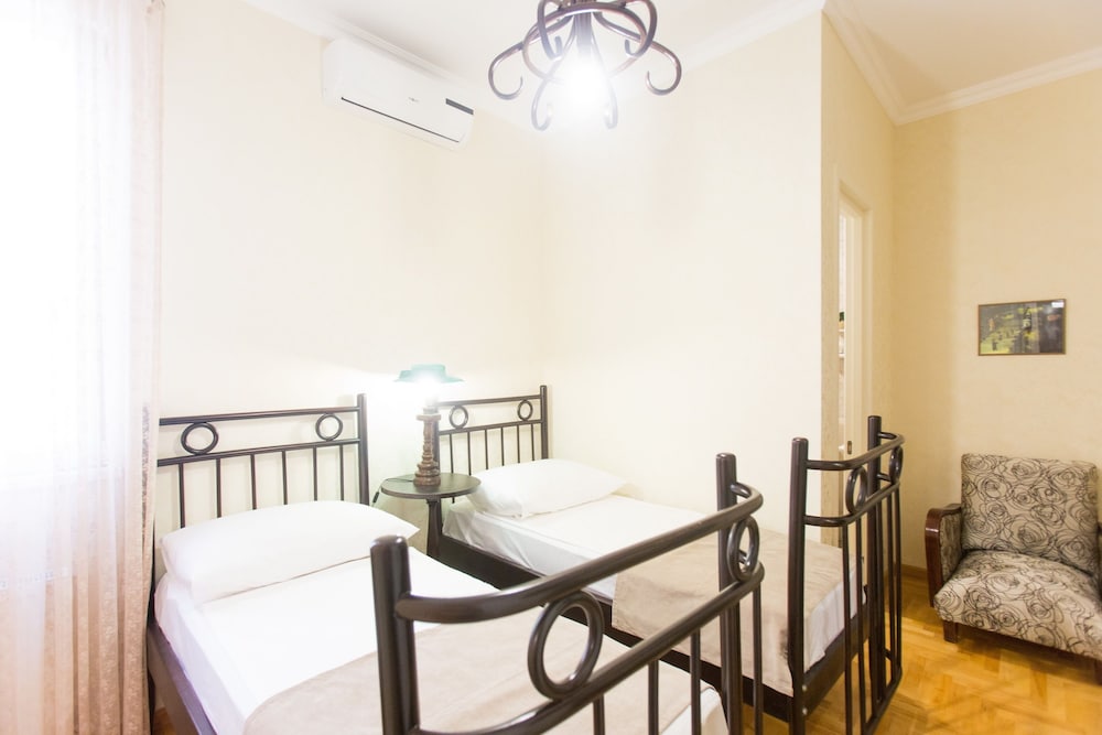 Bloom Boutique Hotel 36/50