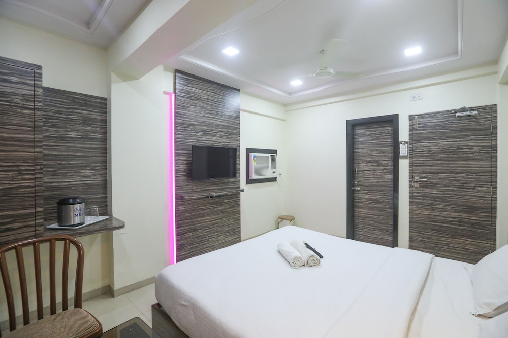 Hotel Midtown Andheri 10/34