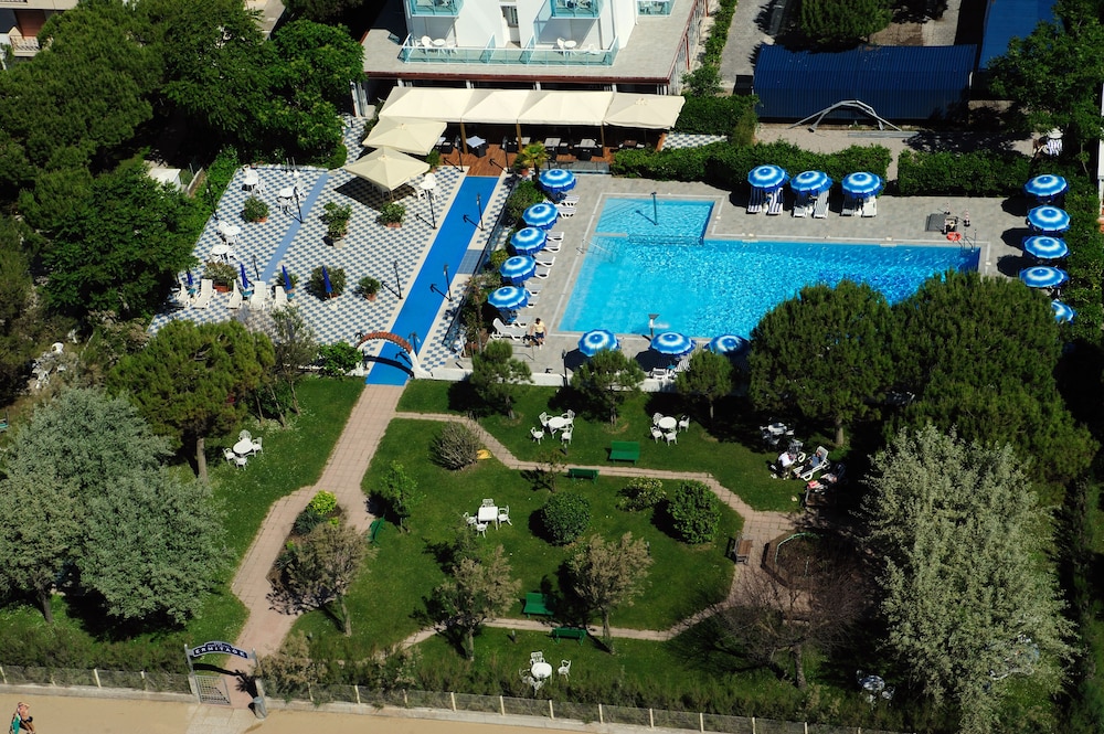 Park Hotel Ermitage 65/67