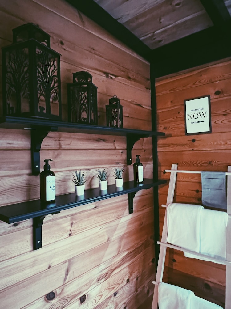 Pentalow Cabin 29/50