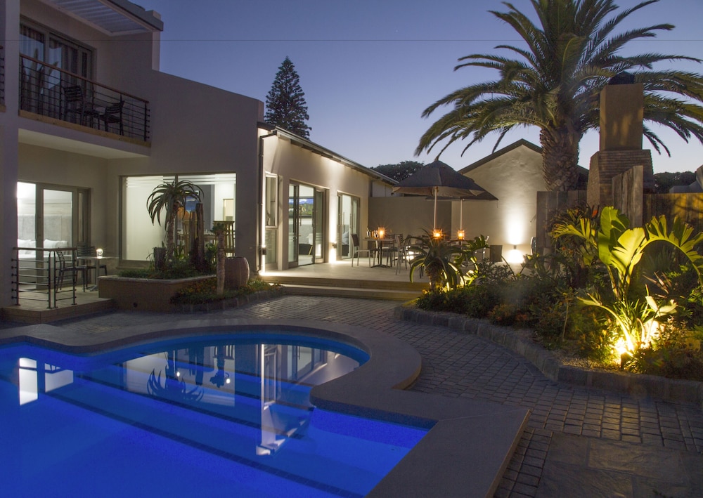 Ocean Bay Guest House 36/39