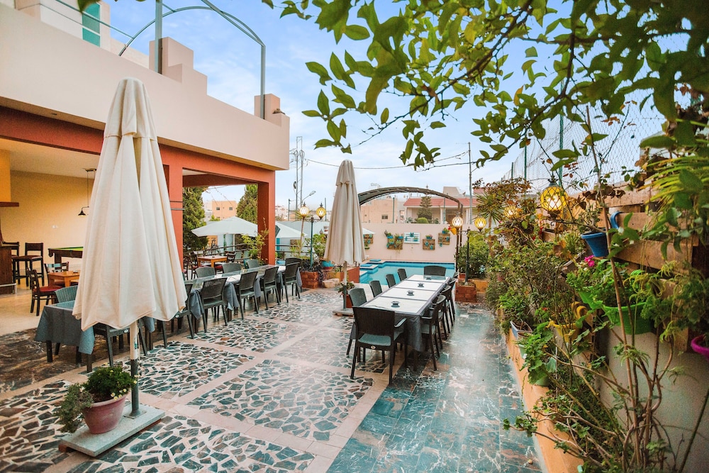 Grand Hotel Madaba 67/70