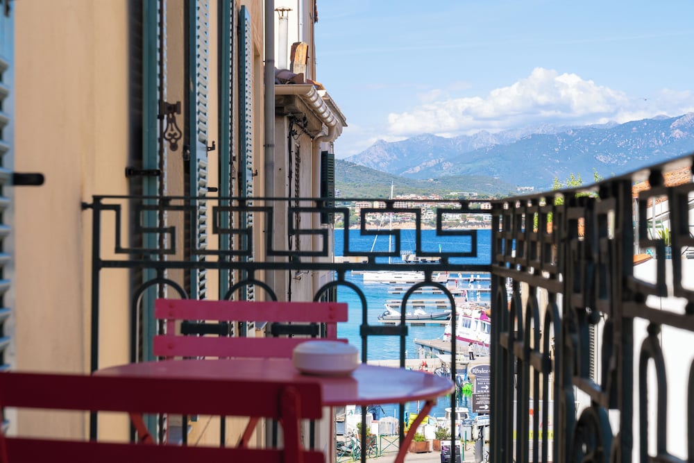 PALAZZU U DOMU 7/38