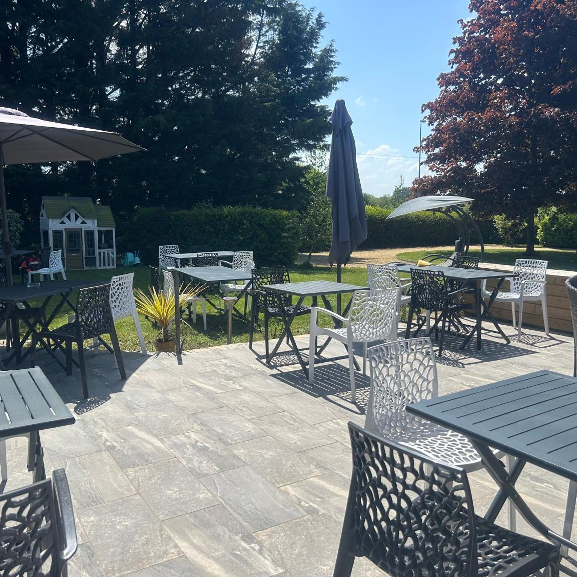 Hotel Les Dineux Village 13/25