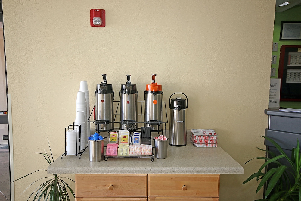 Microtel Inn & Suites by Wyndham Statesville 32/43