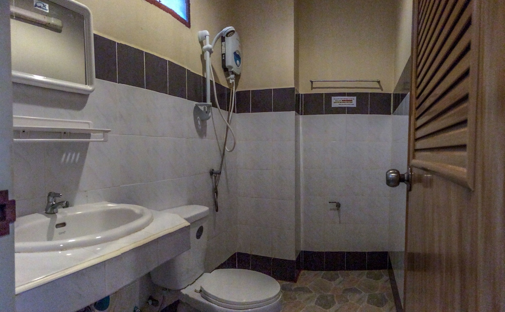 Silver Sands Beach Resort 94/100