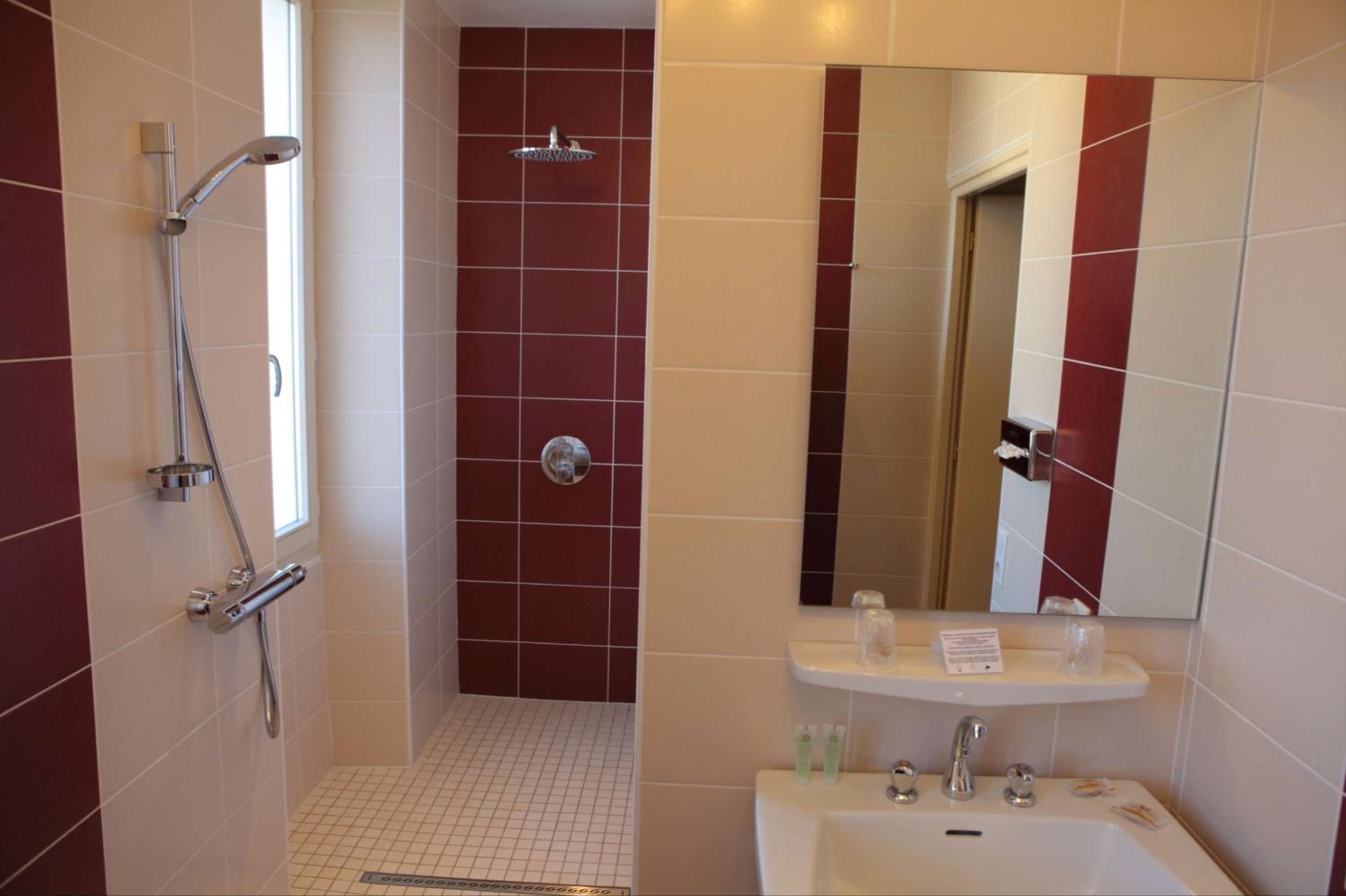 غرفة سوبيريور بسريرين منفصلين، Best Western Grand Hotel De Paris 5/5