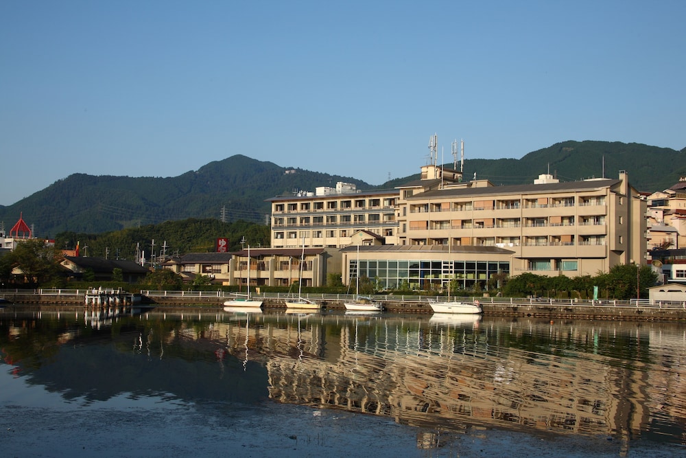 Biwako Ryokusuitei 46/50
