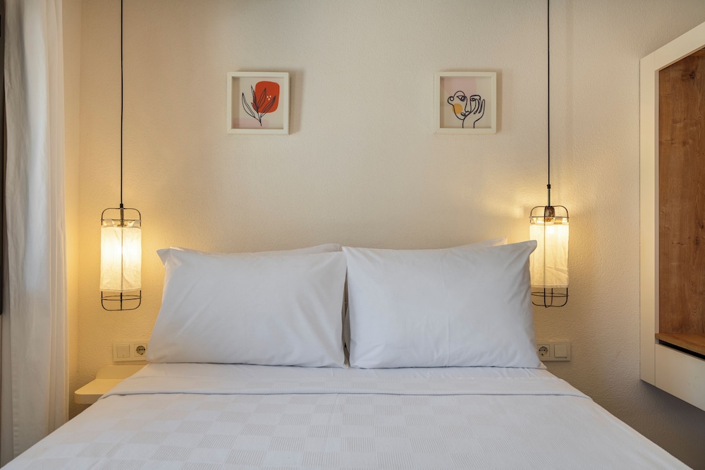 Daphnis Hotel 17/46