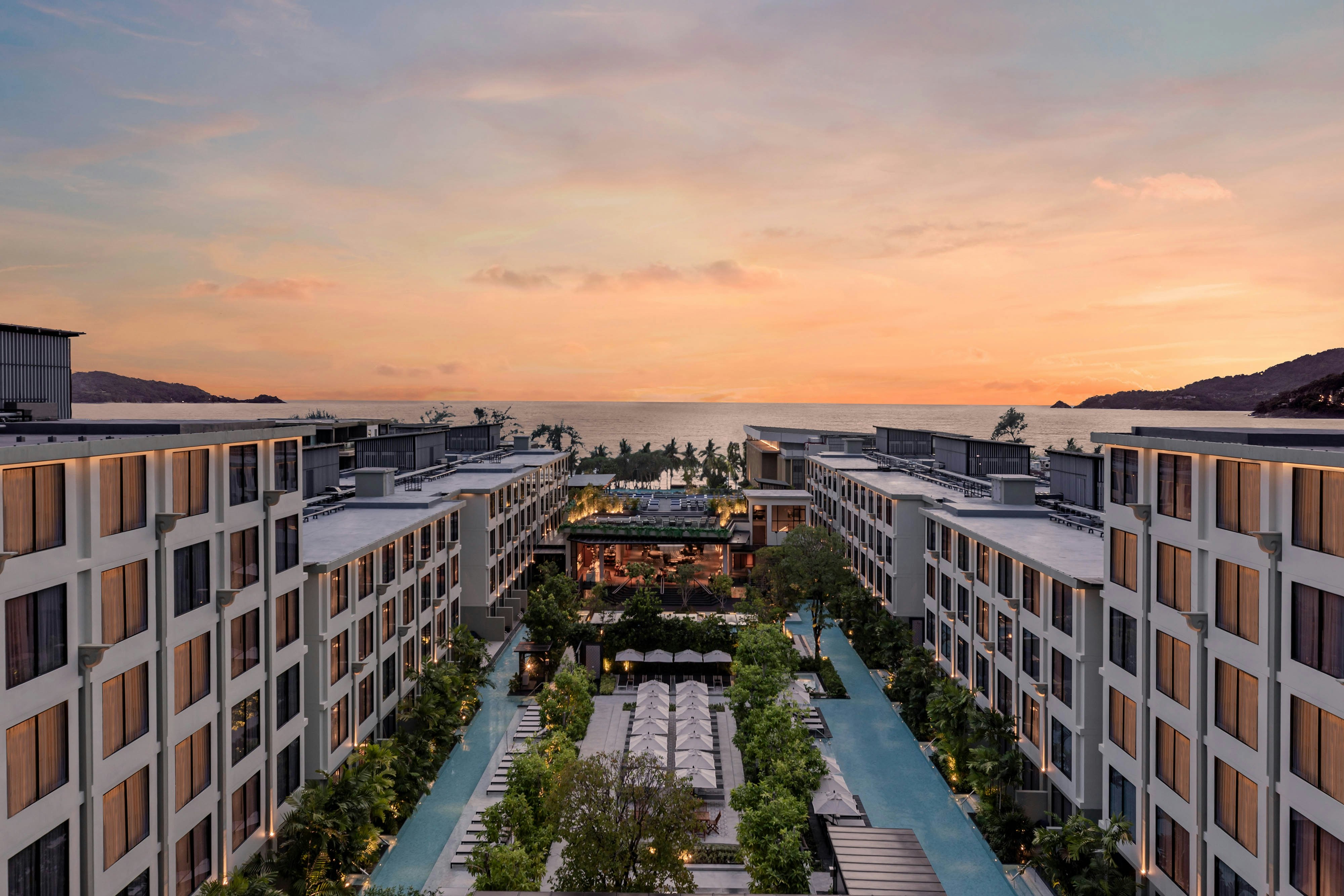 Four Points by Sheraton Phuket Patong Beach Resort 1/44