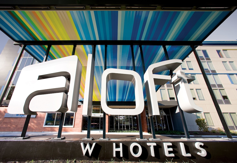 Aloft Miami Dadeland 15/26