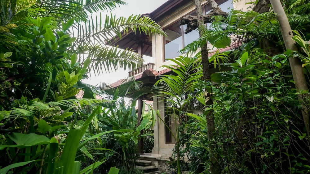 Sakti Garden Resort and Spa 39/50