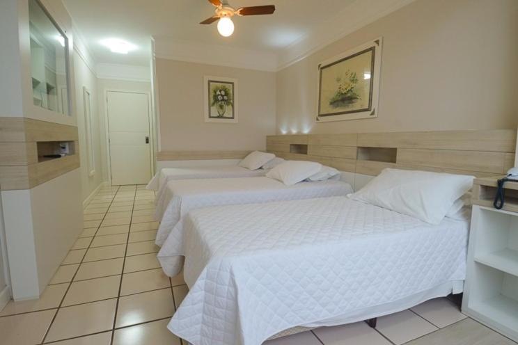 Hotel Araca 12/50