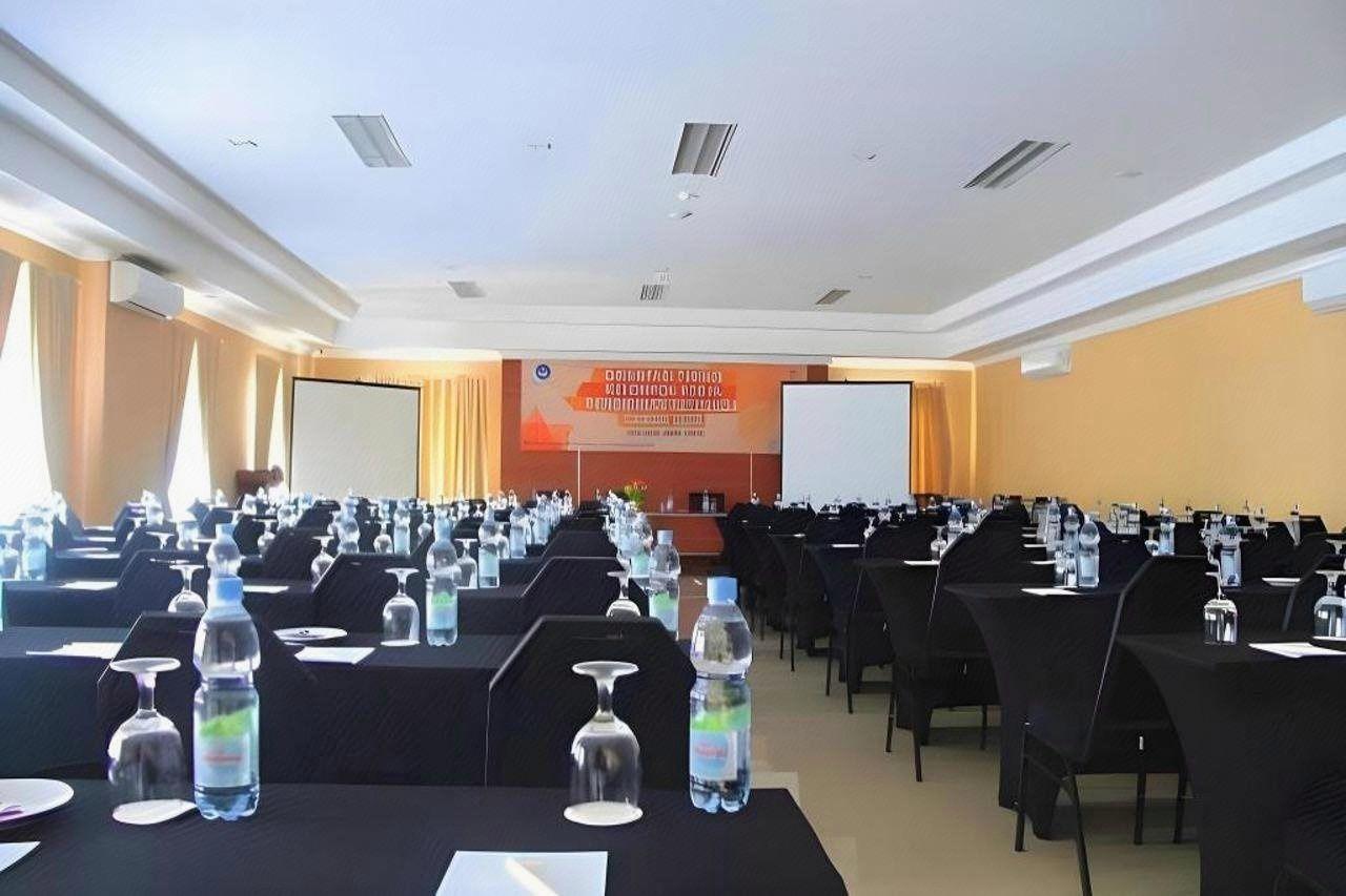 Le Semar Hotel Serang 19/25