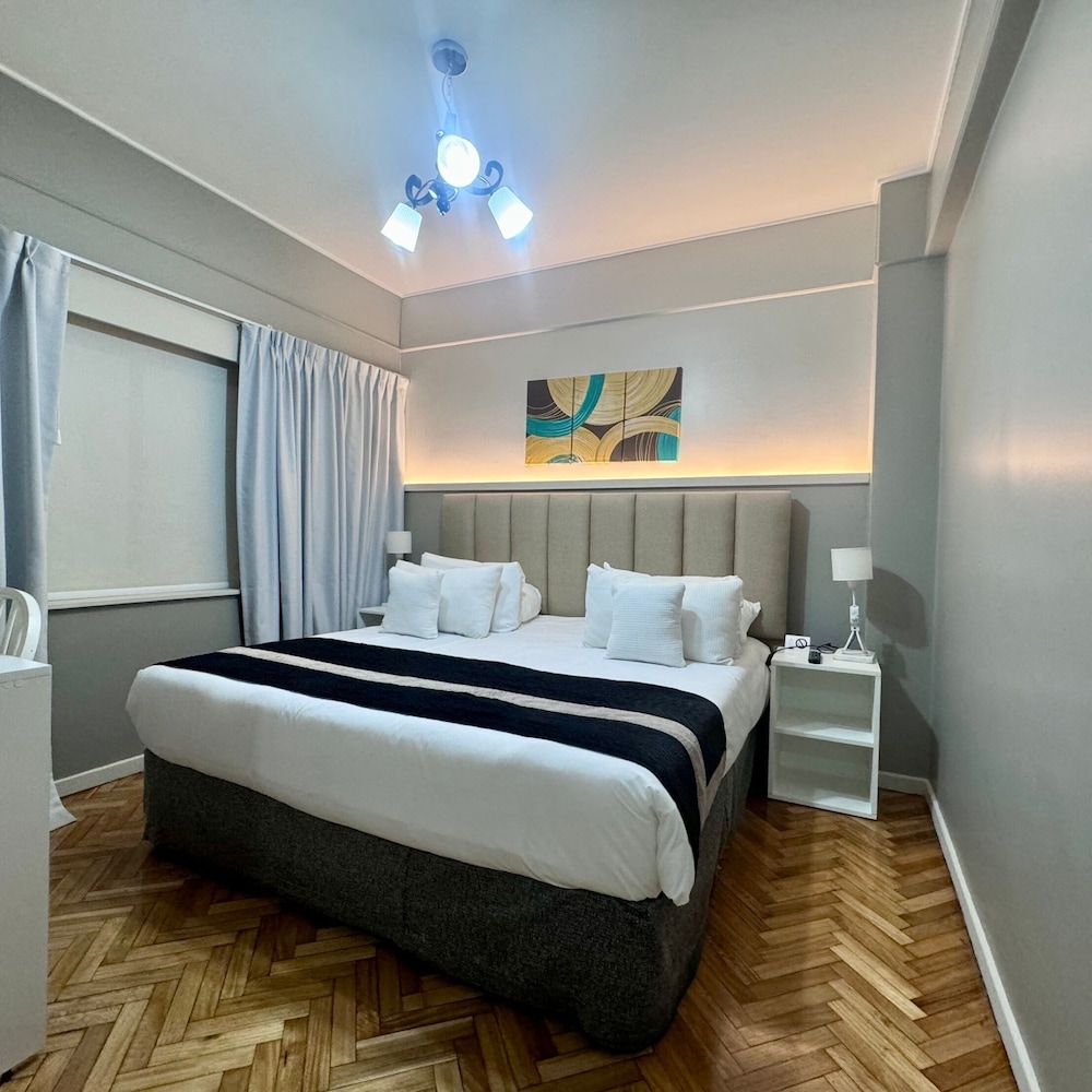 STANDARD, DOUBLE BED