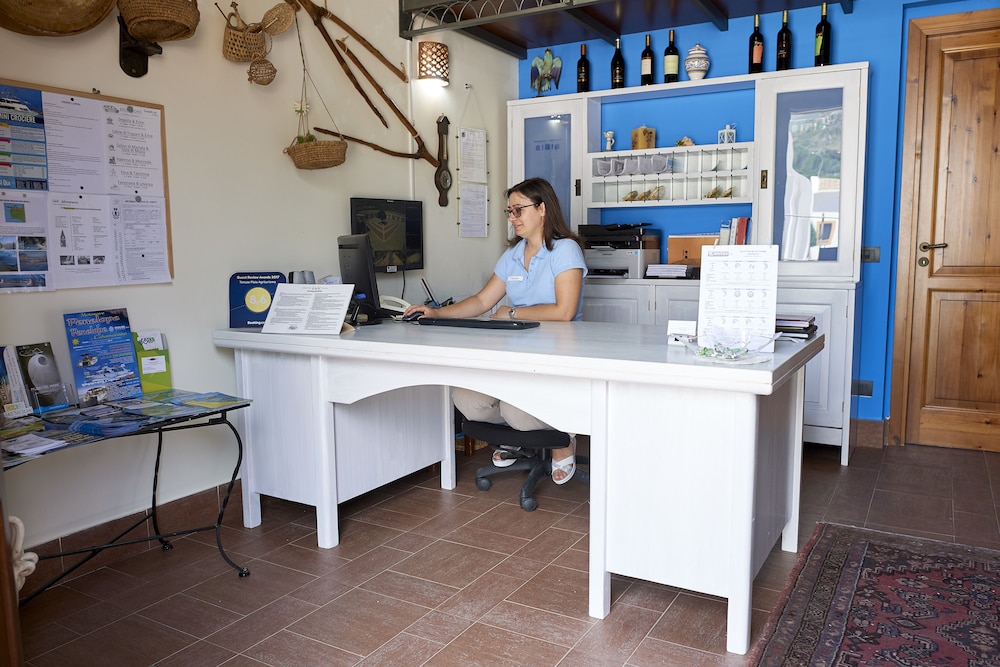Tenute Plaia Agriturismo 49/63