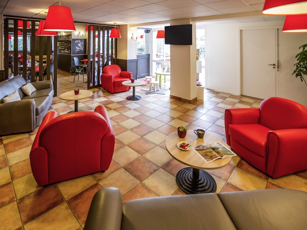 IBIS CHERBOURG LA GLACERIE 48/77