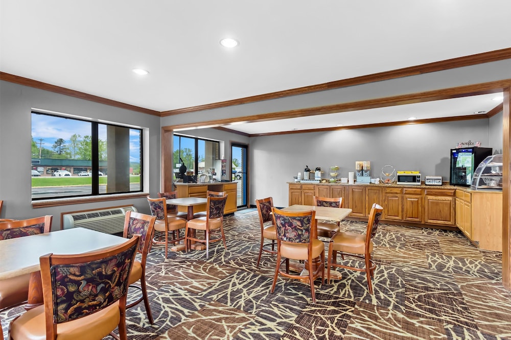 Americas Best Value Inn Grayson 16/23