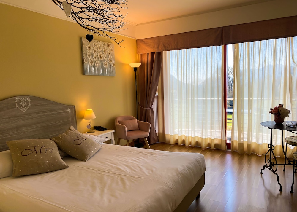 Hotel Serpiano 18/80