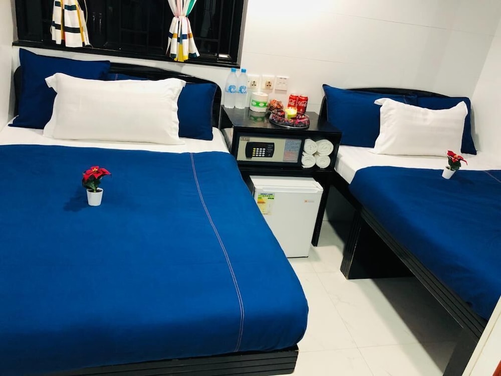 Premium Lounge 15/38