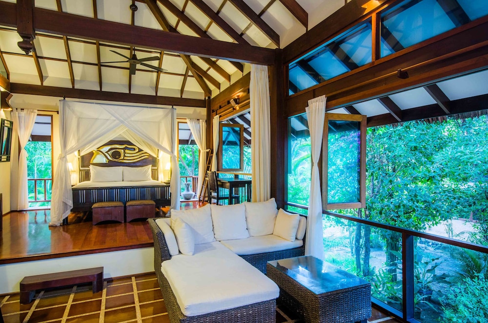 Koh Jum Beach Villas 50/76
