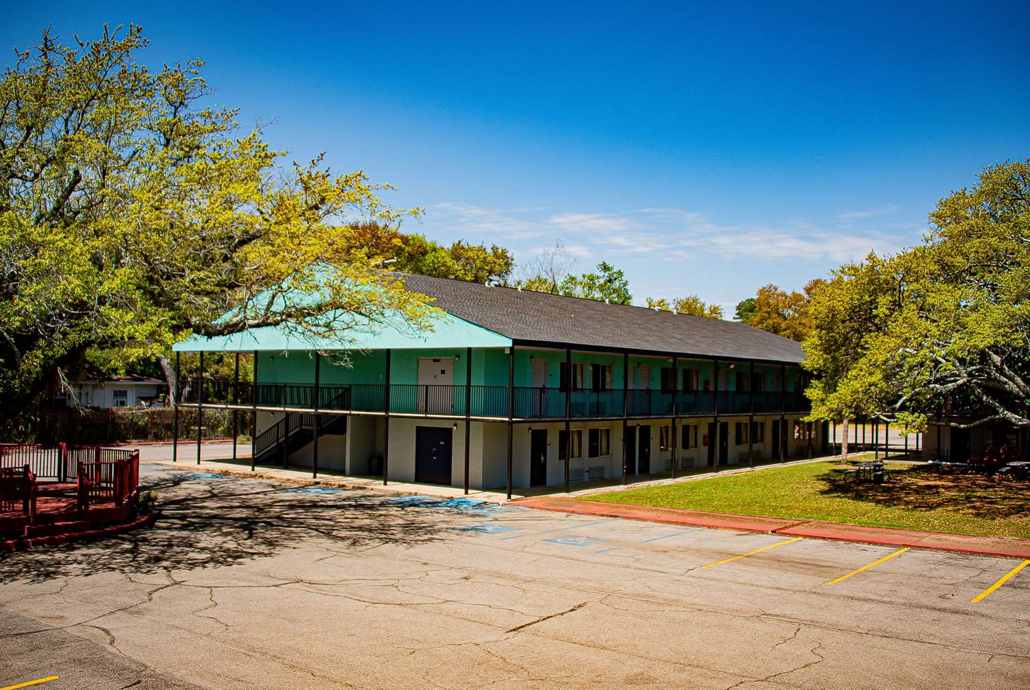 Super 8 by Wyndham Biloxi 6/43