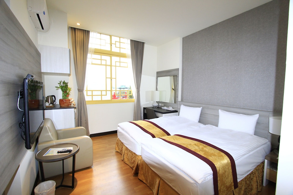 Lishan Guest House 13/49