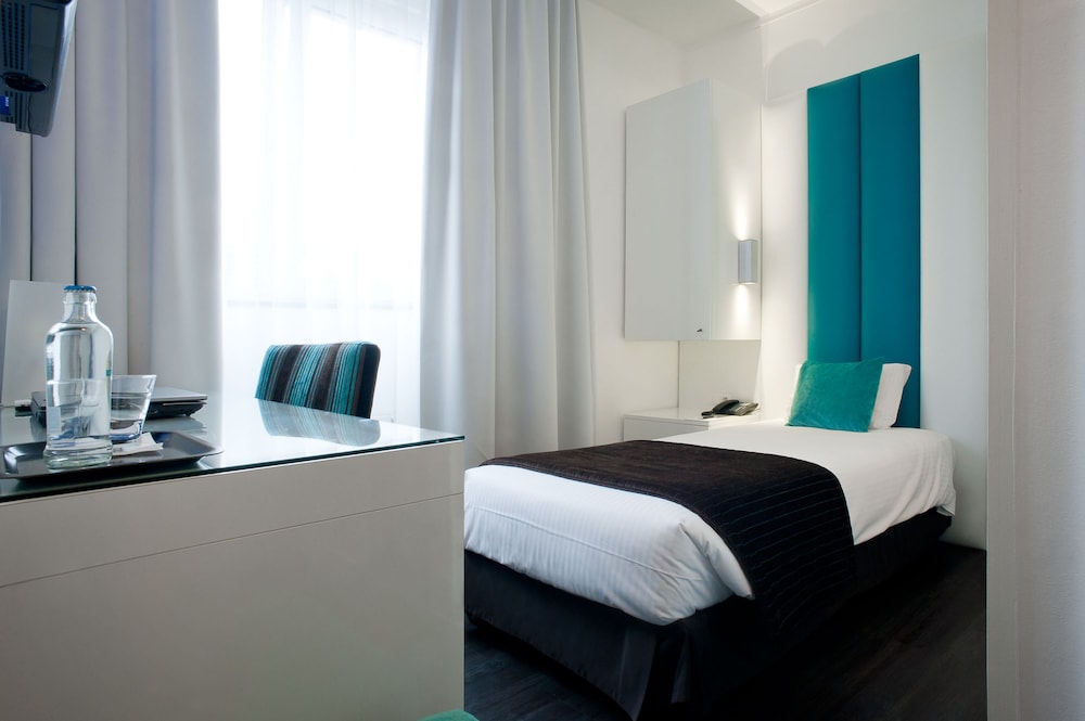 Hotel Ecu 9/32