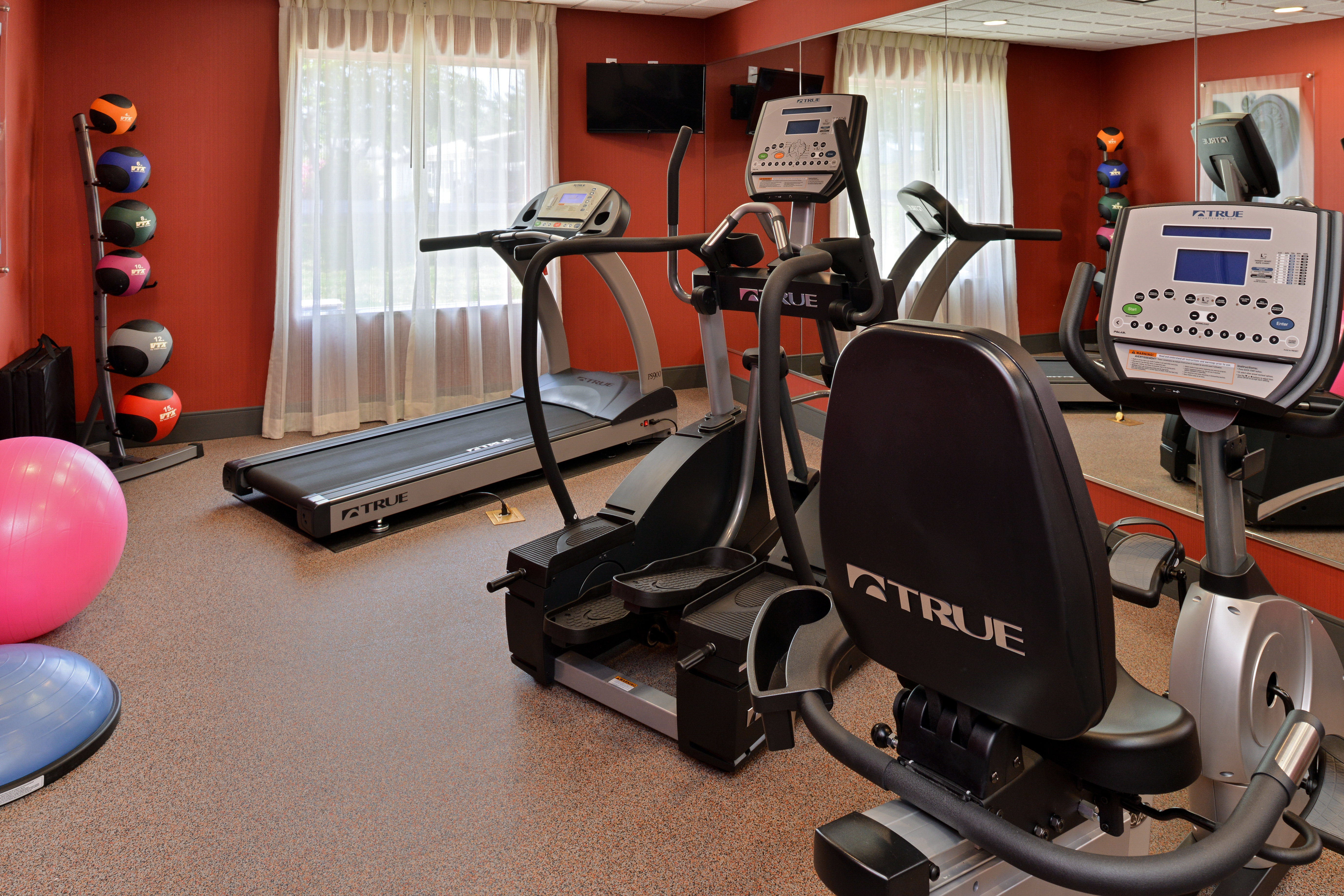 Holiday Inn Express And Suites Ironton 42/76