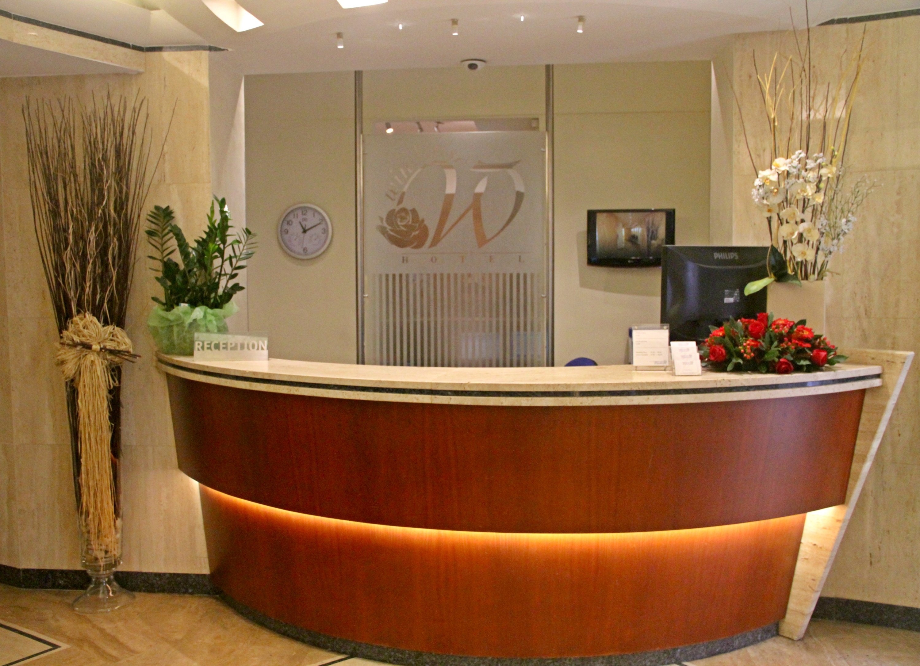 Windrose Hotel 5/46