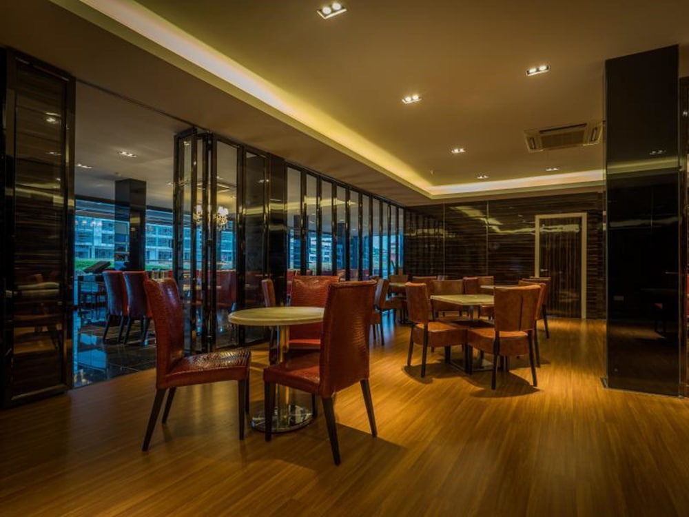 Wiwo Hotel 28/34