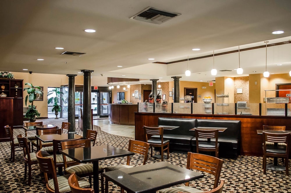 Comfort Suites Mobile West Tillmans Corner 25/40