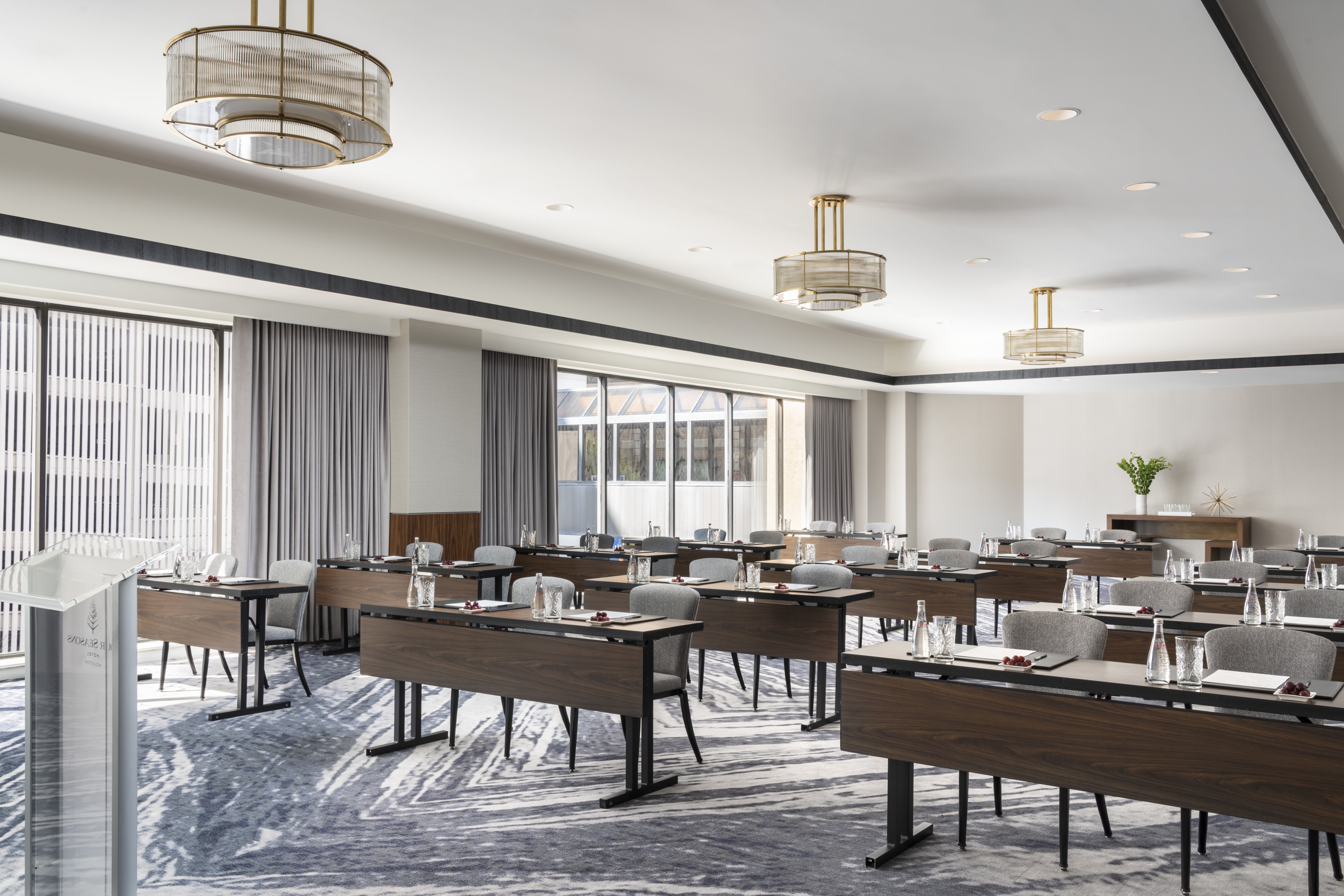 Four Seasons Houston 68/80