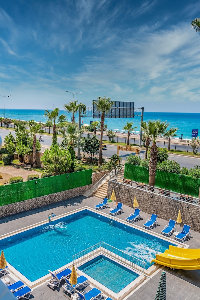 Arsi Paradise Beach Hotel 27/36
