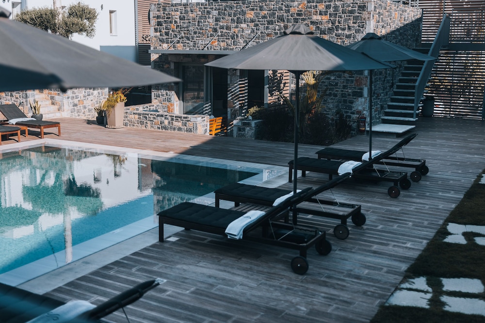 Seascape Luxury Residences - Adults Only 58/71