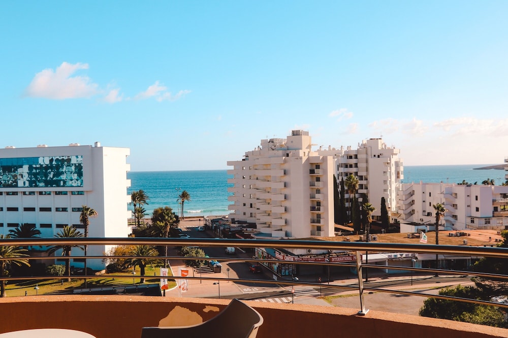 Marins Beach Club Adults Only 42/50