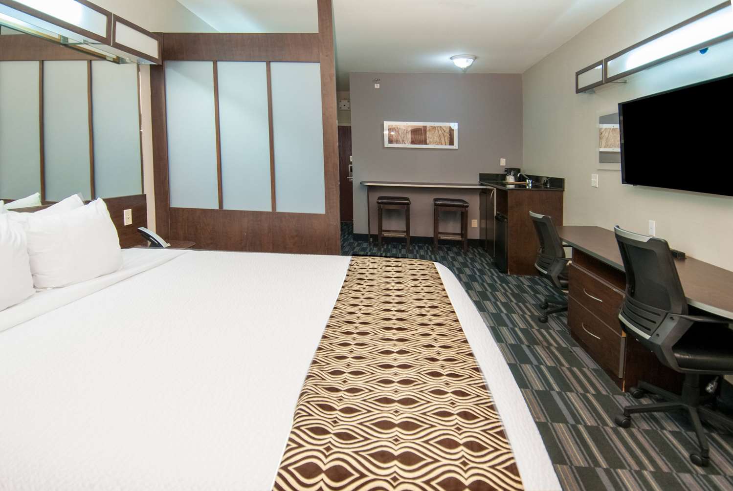 Microtel Inn And Suites Scott 5/37