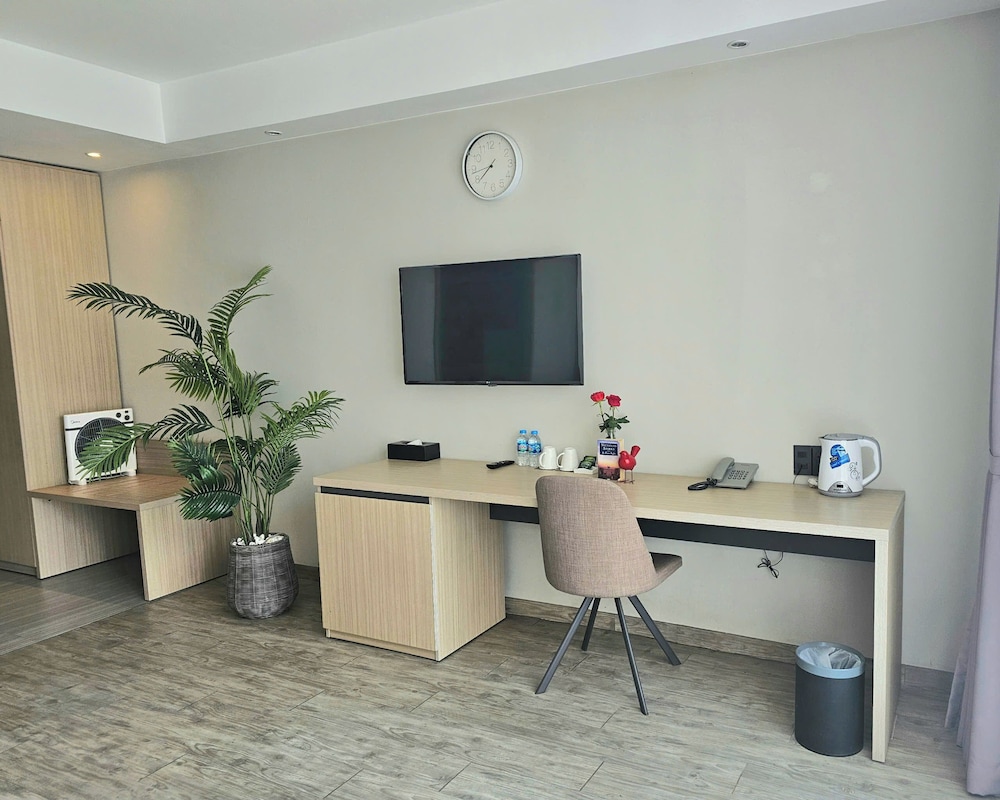 The Luxe Hotel Da Lat 68/76