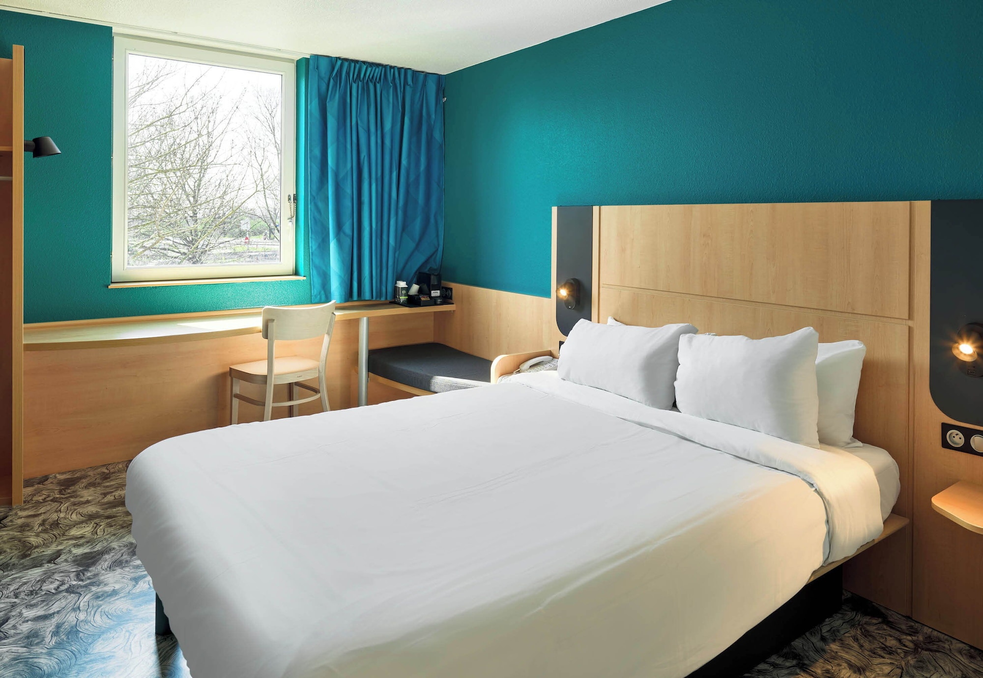COMFORT, DOUBLE BED
