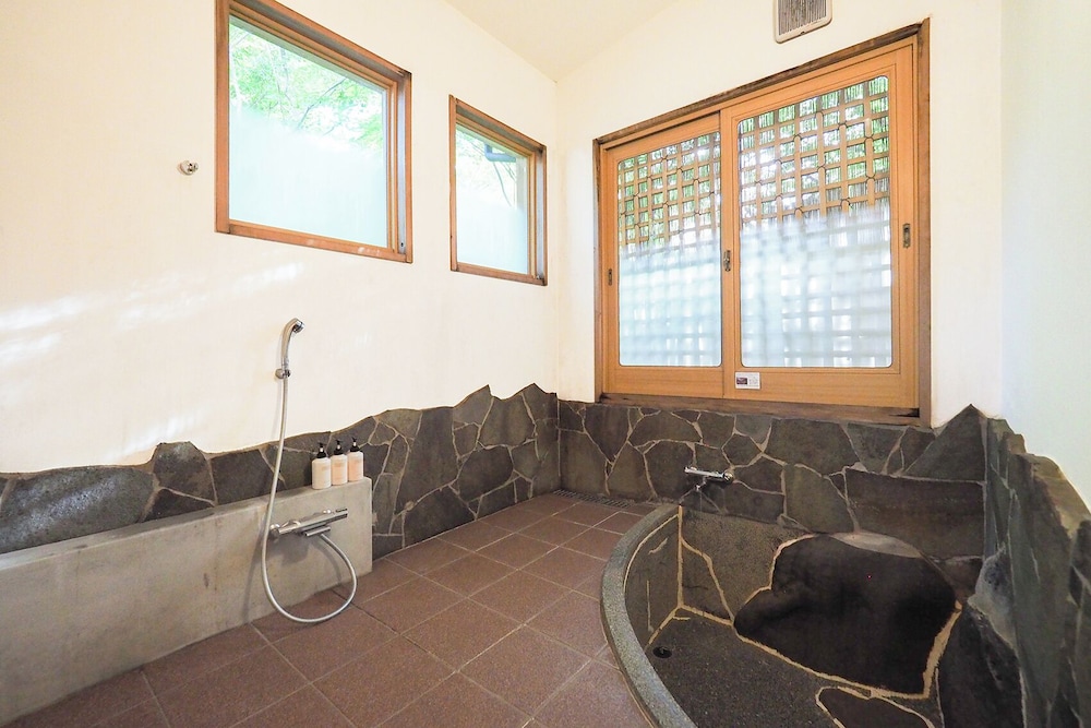 ARAI RYOKAN 27/50