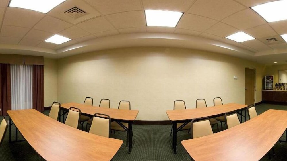 Holiday Inn Express Hotels And Suites Brooksville West 55/56